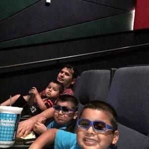 Meet your Posher, Raul